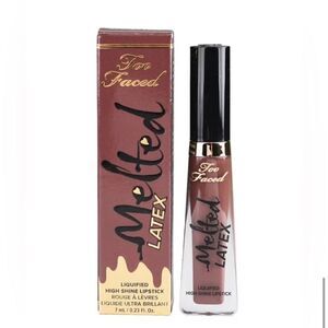 Too Faced MELTED LATEX LIQUIFIED HIGH SHINE LIPSTICK (Strange Love)